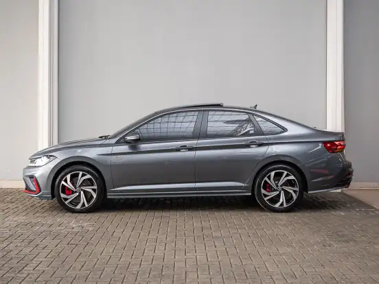 VOLKSWAGEN-JETTA-2025