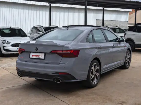 VOLKSWAGEN-JETTA-2024