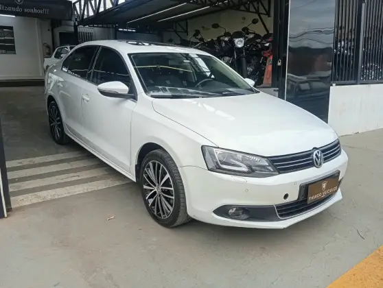 VOLKSWAGEN JETTA 2.0 TSI HIGHLINE 200CV GASOLINA 4P TIPTRONIC
