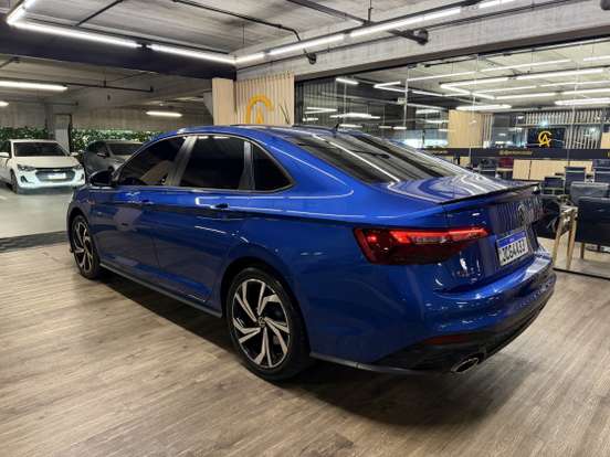 VOLKSWAGEN-JETTA-2023