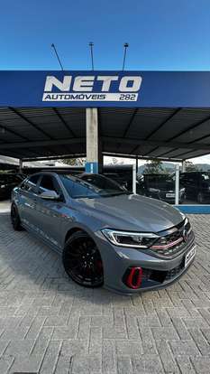 VOLKSWAGEN-JETTA-2024