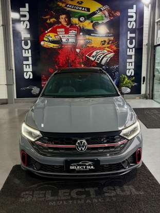 VOLKSWAGEN-JETTA-2023
