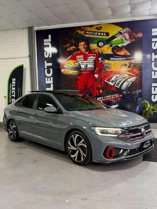 VOLKSWAGEN-JETTA-2023