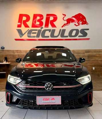 VOLKSWAGEN-JETTA-2023