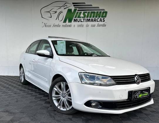 VOLKSWAGEN JETTA 2.0 COMFORTLINE FLEX 4P MANUAL