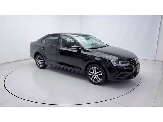 VOLKSWAGEN-JETTA-2015
