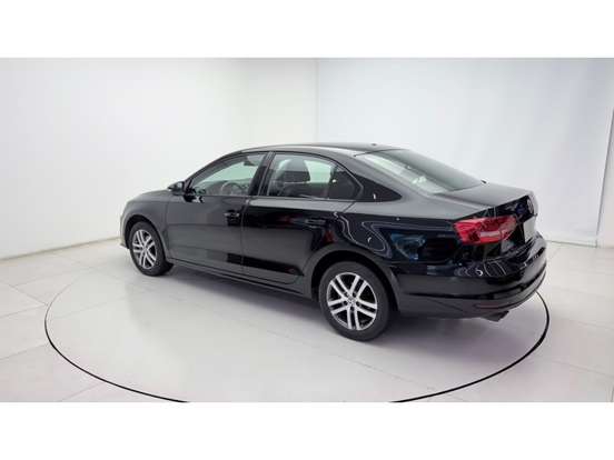 VOLKSWAGEN-JETTA-2015