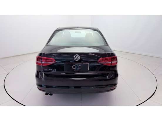 VOLKSWAGEN-JETTA-2015