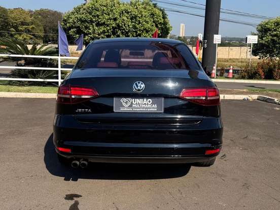 VOLKSWAGEN-JETTA-2015