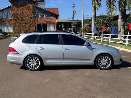 VOLKSWAGEN-JETTA-2008