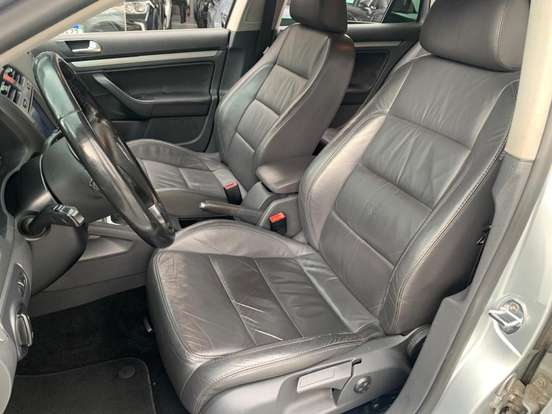VOLKSWAGEN-JETTA-2.5 I VARIANT 20V 170CV GASOLINA 4P TIPTRONIC VOLKSWAGEN-JETTA-2008