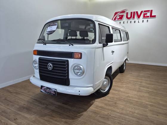 VOLKSWAGEN KOMBI 1.4 MI STD 8V FLEX 4P MANUAL
