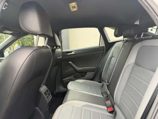 VOLKSWAGEN-NIVUS-1.0 200 TSI TOTAL FLEX HIGHLINE AUTOMÁTICO VOLKSWAGEN-NIVUS-2024