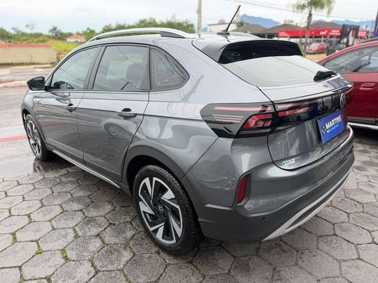 VOLKSWAGEN-NIVUS-1.0 200 TSI TOTAL FLEX HIGHLINE AUTOMÁTICO VOLKSWAGEN-NIVUS-2025