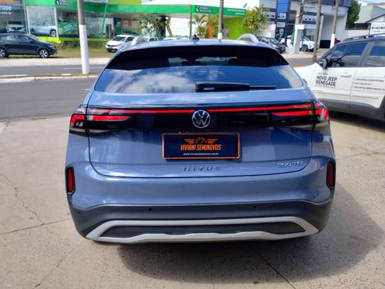 VOLKSWAGEN-NIVUS-1.0 200 TSI TOTAL FLEX HIGHLINE AUTOMÁTICO VOLKSWAGEN-NIVUS-2025