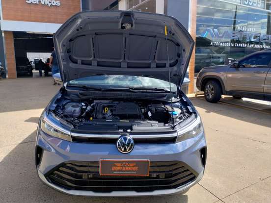 VOLKSWAGEN-NIVUS-1.0 200 TSI TOTAL FLEX HIGHLINE AUTOMÁTICO VOLKSWAGEN-NIVUS-2025