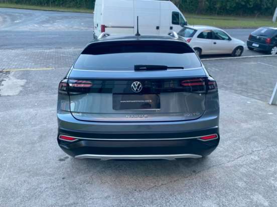 VOLKSWAGEN-NIVUS-1.0 200 TSI TOTAL FLEX HIGHLINE AUTOMÁTICO VOLKSWAGEN-NIVUS-2022