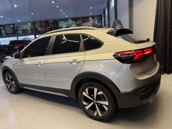 VOLKSWAGEN-NIVUS-1.0 200 TSI TOTAL FLEX HIGHLINE AUTOMÁTICO VOLKSWAGEN-NIVUS-2021