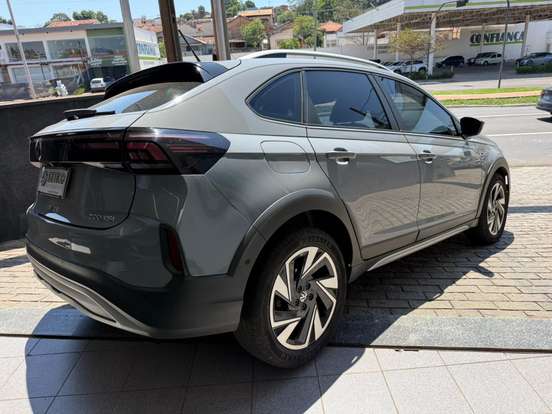 VOLKSWAGEN-NIVUS-1.0 200 TSI TOTAL FLEX HIGHLINE AUTOMÁTICO VOLKSWAGEN-NIVUS-2024
