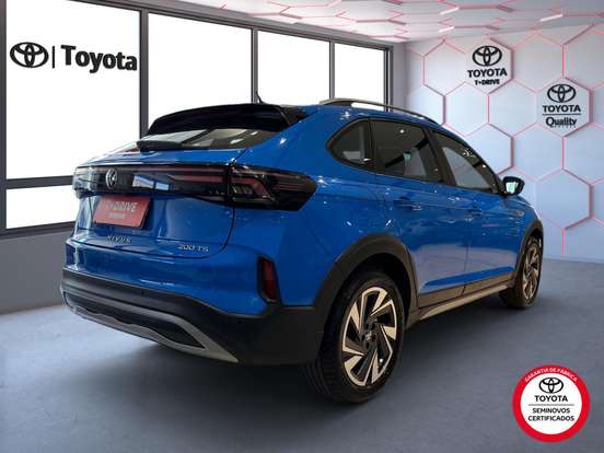 VOLKSWAGEN-NIVUS-1.0 200 TSI TOTAL FLEX HIGHLINE AUTOMÁTICO VOLKSWAGEN-NIVUS-2025