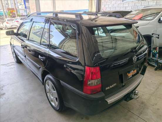 VOLKSWAGEN-PARATI-2004