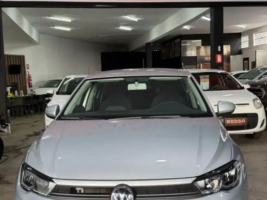 VOLKSWAGEN-POLO-1.0 170 TSI COMFORTLINE AUTOMÁTICO VOLKSWAGEN-POLO-2023