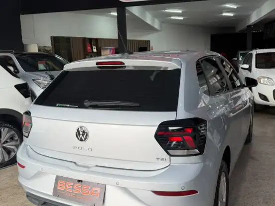 VOLKSWAGEN-POLO-1.0 170 TSI COMFORTLINE AUTOMÁTICO VOLKSWAGEN-POLO-2023