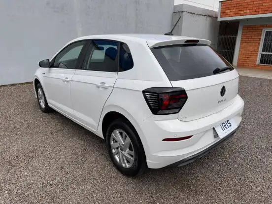 VOLKSWAGEN-POLO-1.0 170 TSI COMFORTLINE AUTOMÁTICO VOLKSWAGEN-POLO-2024