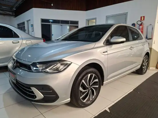 VOLKSWAGEN-POLO-2023