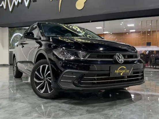 VOLKSWAGEN-POLO-2025