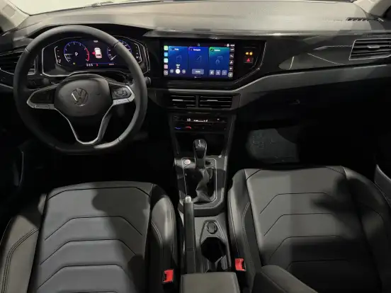 VOLKSWAGEN-POLO-2025