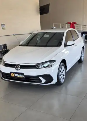 VOLKSWAGEN-POLO-2023