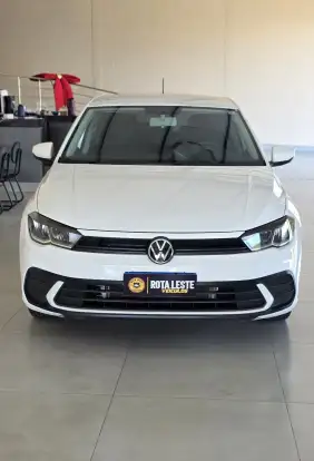 VOLKSWAGEN-POLO-2023