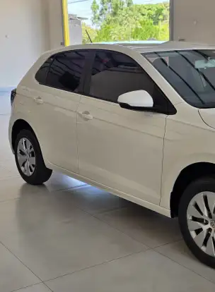 VOLKSWAGEN-POLO-2023