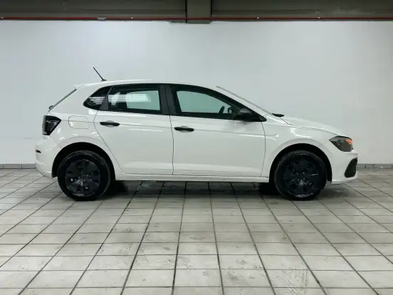 VOLKSWAGEN-POLO-2023