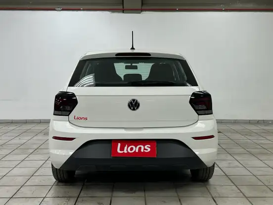VOLKSWAGEN-POLO-2023