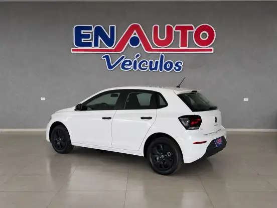 VOLKSWAGEN-POLO-2024