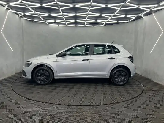 VOLKSWAGEN-POLO-2025
