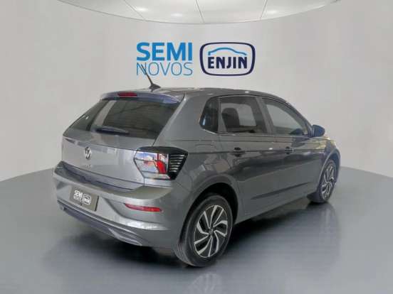 VOLKSWAGEN-POLO-2024