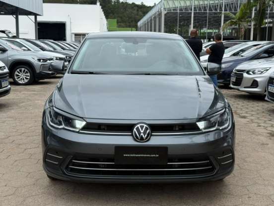 VOLKSWAGEN-POLO-1.0 170 TSI HIGHLINE AUTOMÁTICO VOLKSWAGEN-POLO-2023