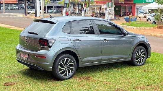 VOLKSWAGEN-POLO-2024