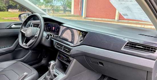 VOLKSWAGEN-POLO-2024