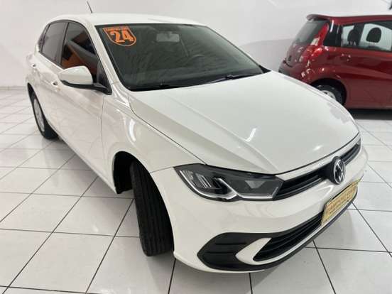 VOLKSWAGEN-POLO-2023