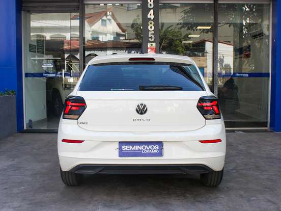 VOLKSWAGEN-POLO-2023