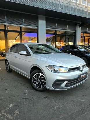 VOLKSWAGEN-POLO-2023