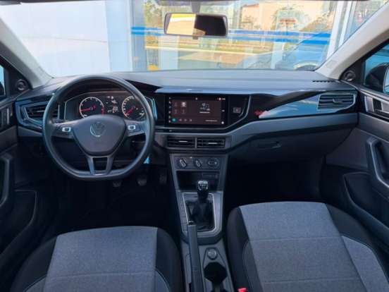 VOLKSWAGEN-POLO-2024