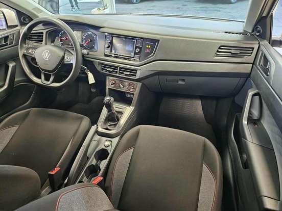 VOLKSWAGEN-POLO-2023