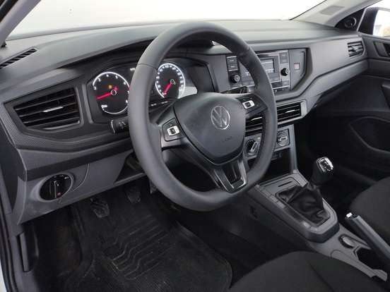 VOLKSWAGEN-POLO-2024