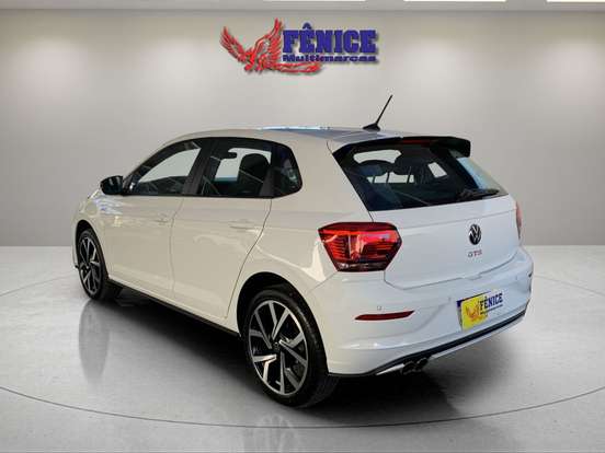 VOLKSWAGEN-POLO-2024