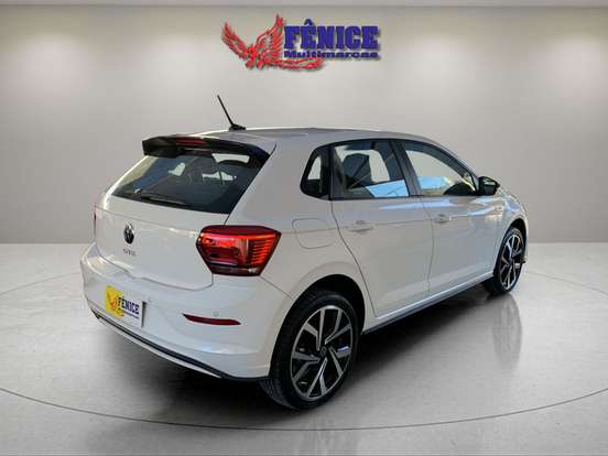 VOLKSWAGEN-POLO-1.4 250 TSI GTS AUTOMÁTICO VOLKSWAGEN-POLO-2024